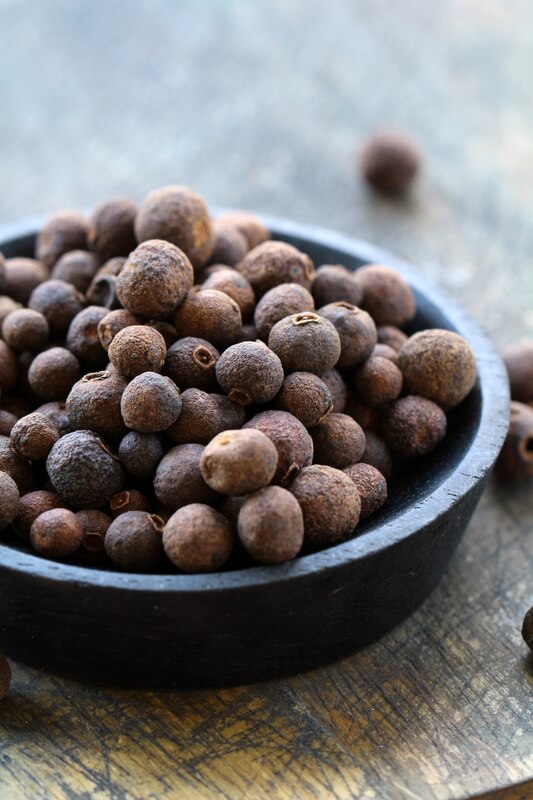 Unlocking the Well-Rounded Health Benefits of Black Pepper