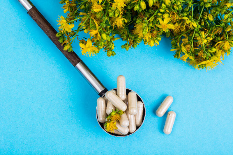 Choosing Between 5HTP and St. John’s Wort The Dream Recovery System